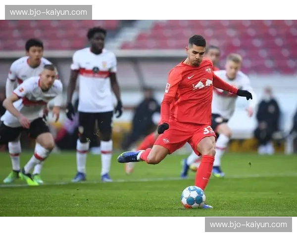 绿茵场上的风暴：莱比锡红牛vs拜仁慕尼黑精彩集锦，一场火星撞地球的史诗对决！